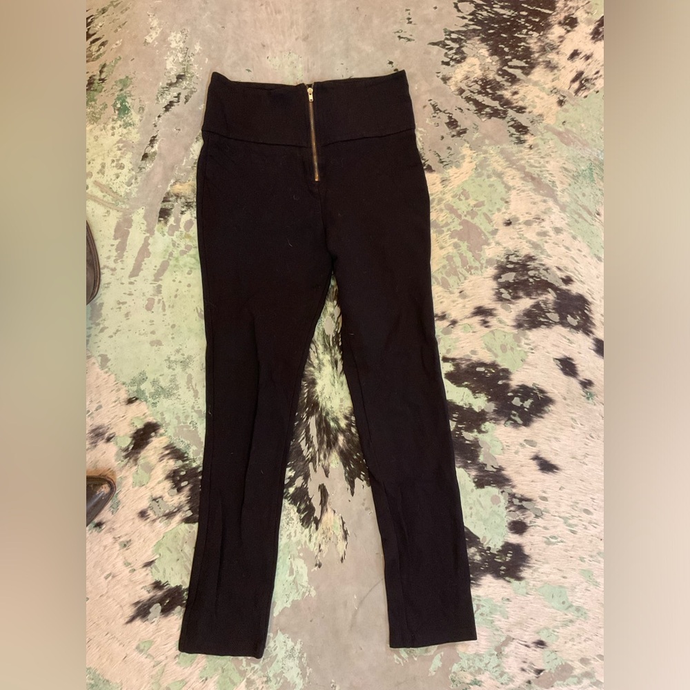Black zip front leggings